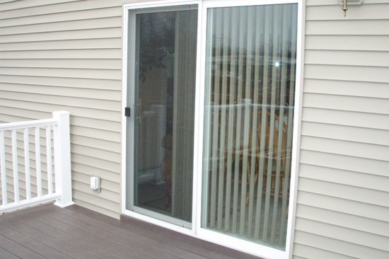 Oak Hills-screen-door-repair