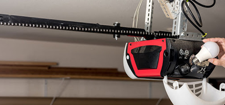 automatic garage door opener repair in Oak Hills
